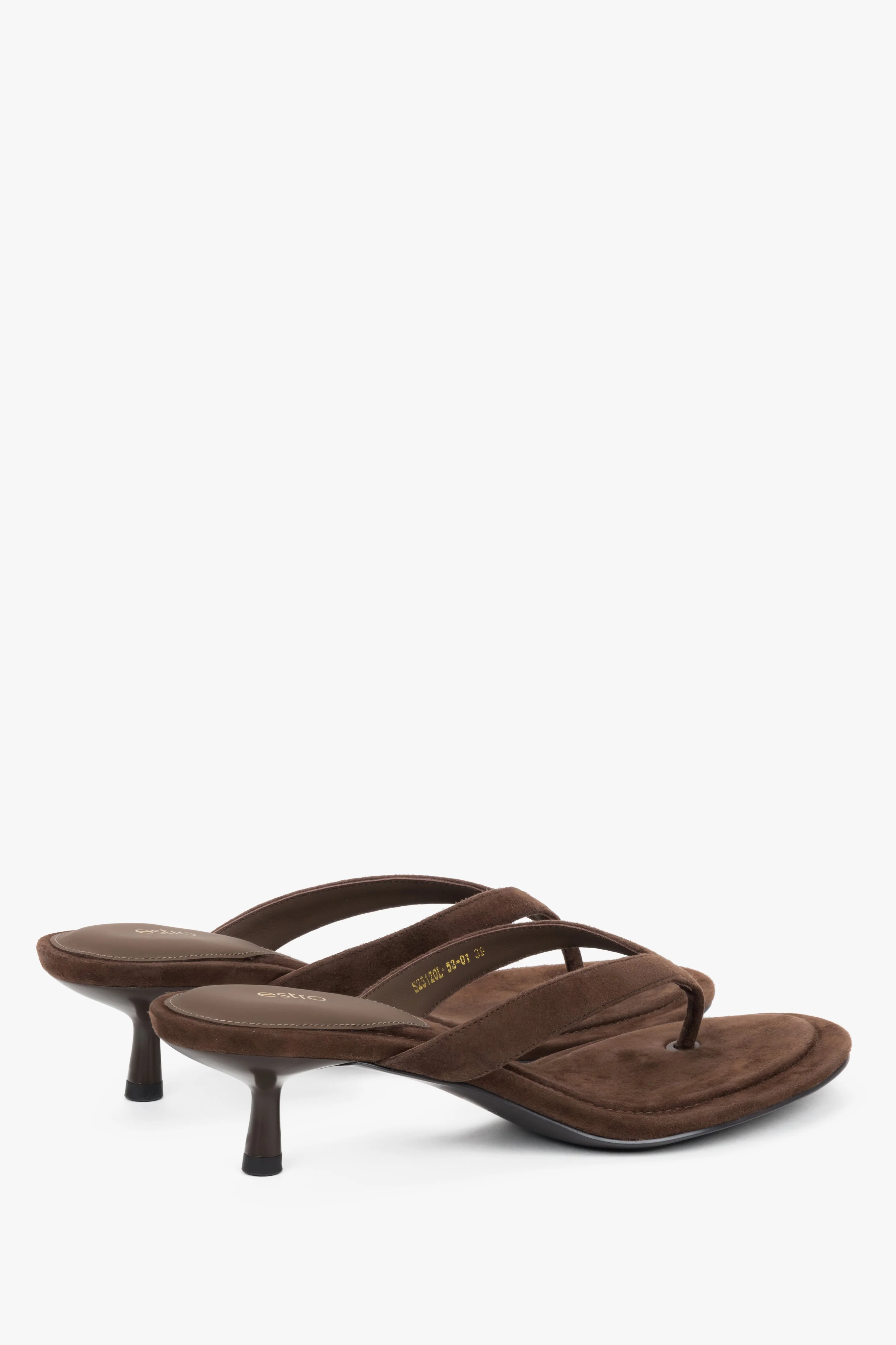 Ciemnobrązowe japonki damskie z weluru naturalnego na obcasie typu kitten heel Estro ER00119413 - Image 5