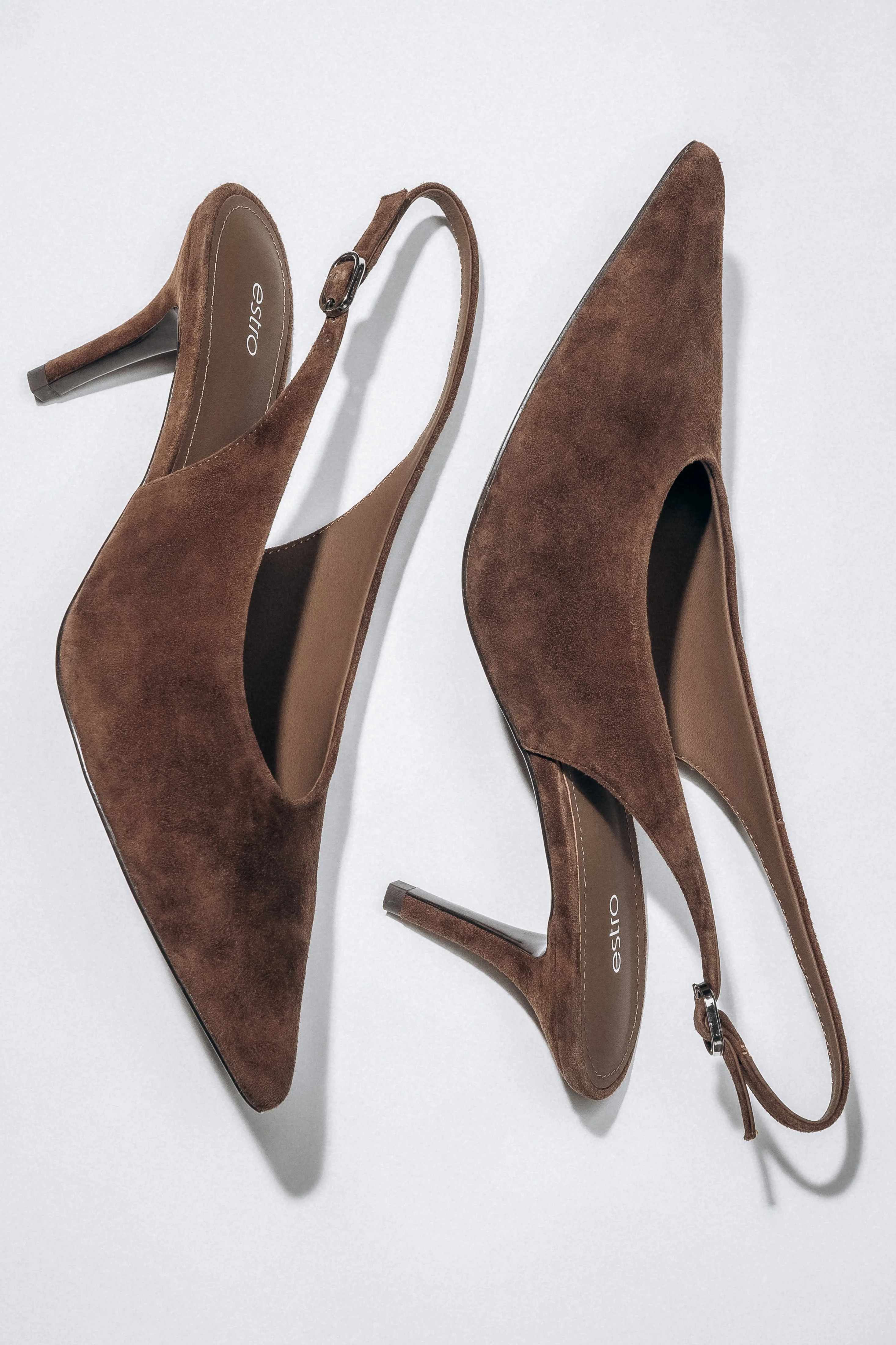Ciemnobrązowe welurowe czółenka damskie typu slingback na obcasie Estro ER00119044 - Image 4