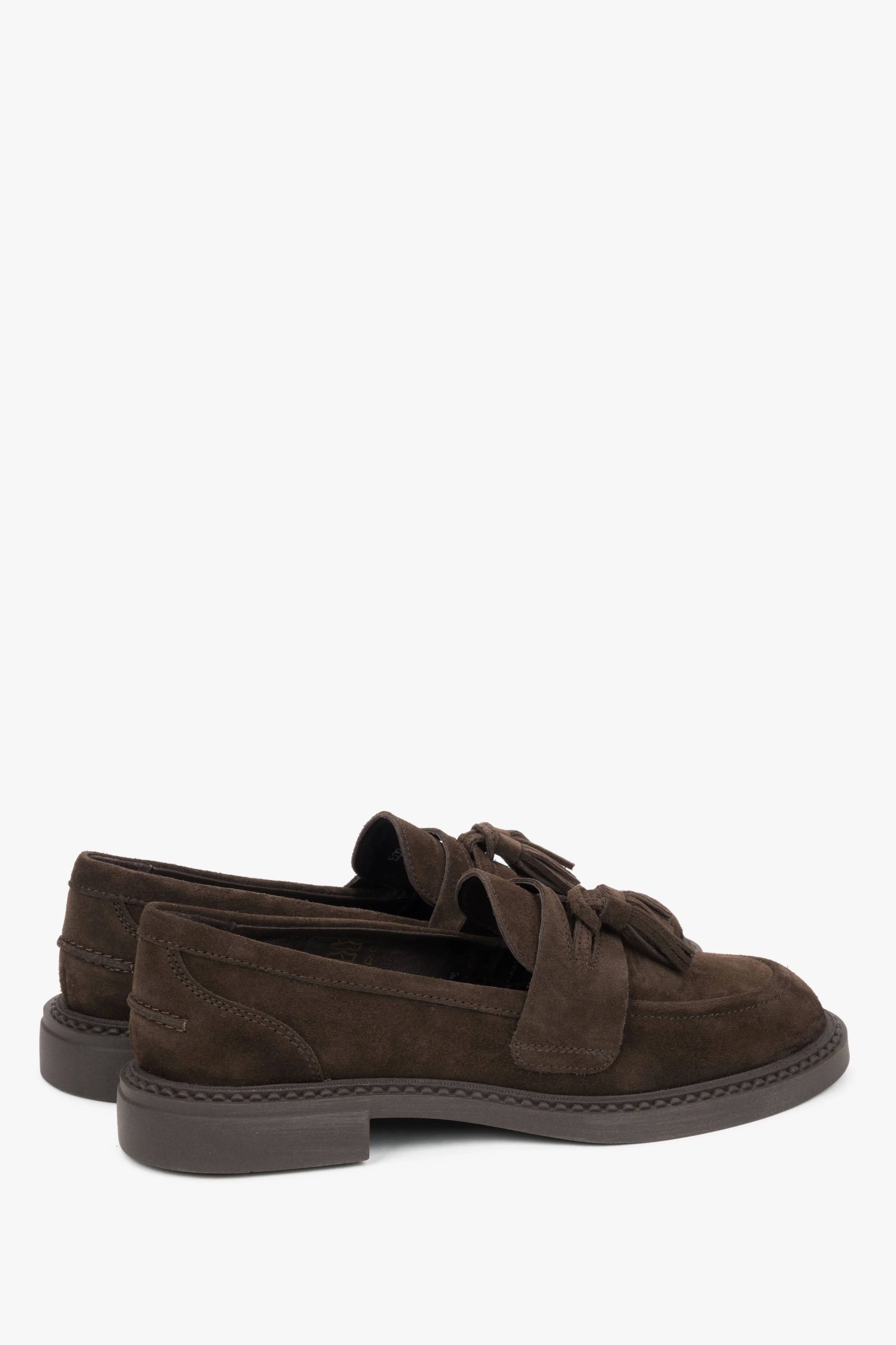 Czekoladowe loafersy damskie z chwostem z włoskiego weluru naturalnego Premium Estro ER00119923 - Image 5