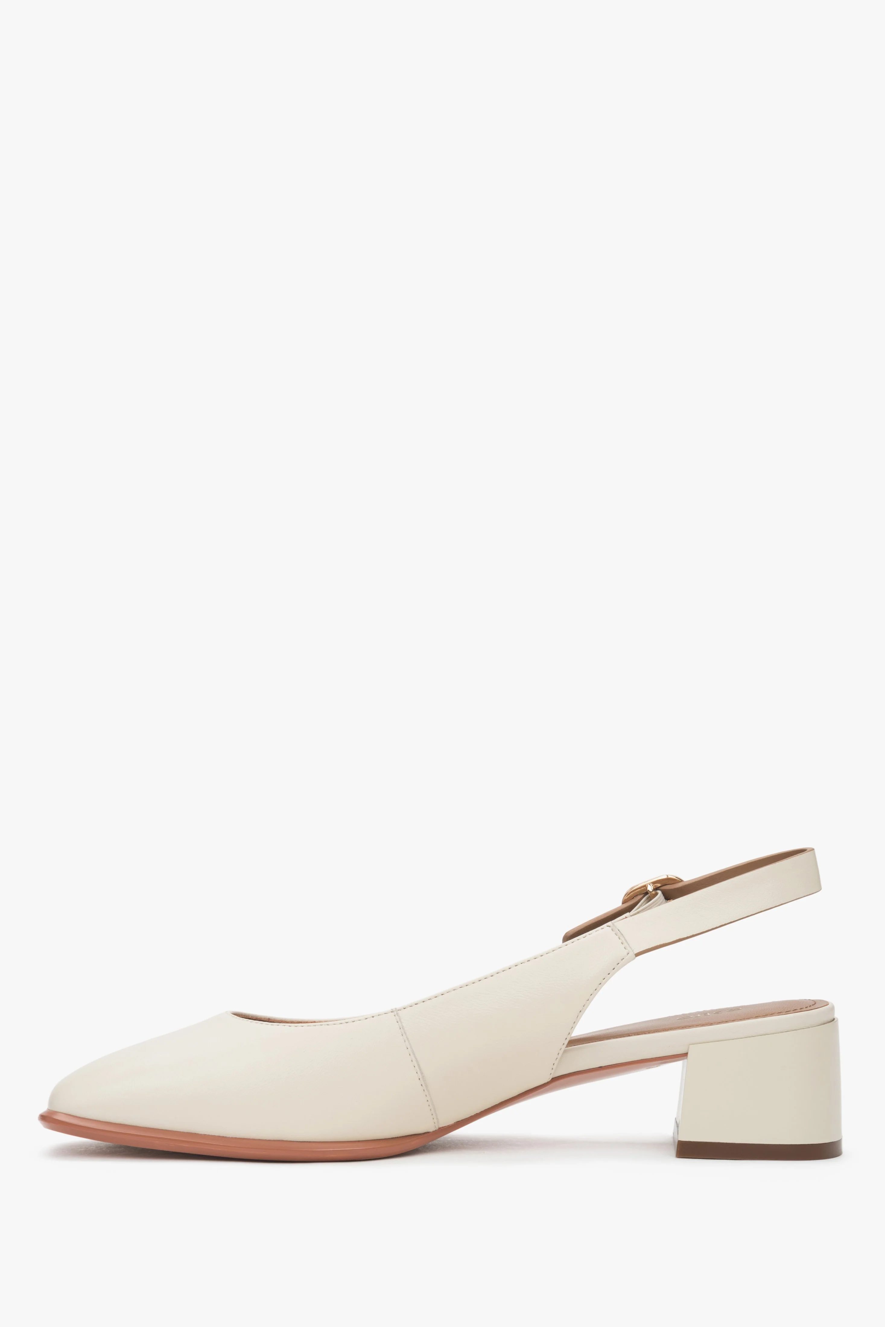 Jasnobeżowe czółenka damskie typu slingback na niskim obcasie Estro ER00116970 - Image 3