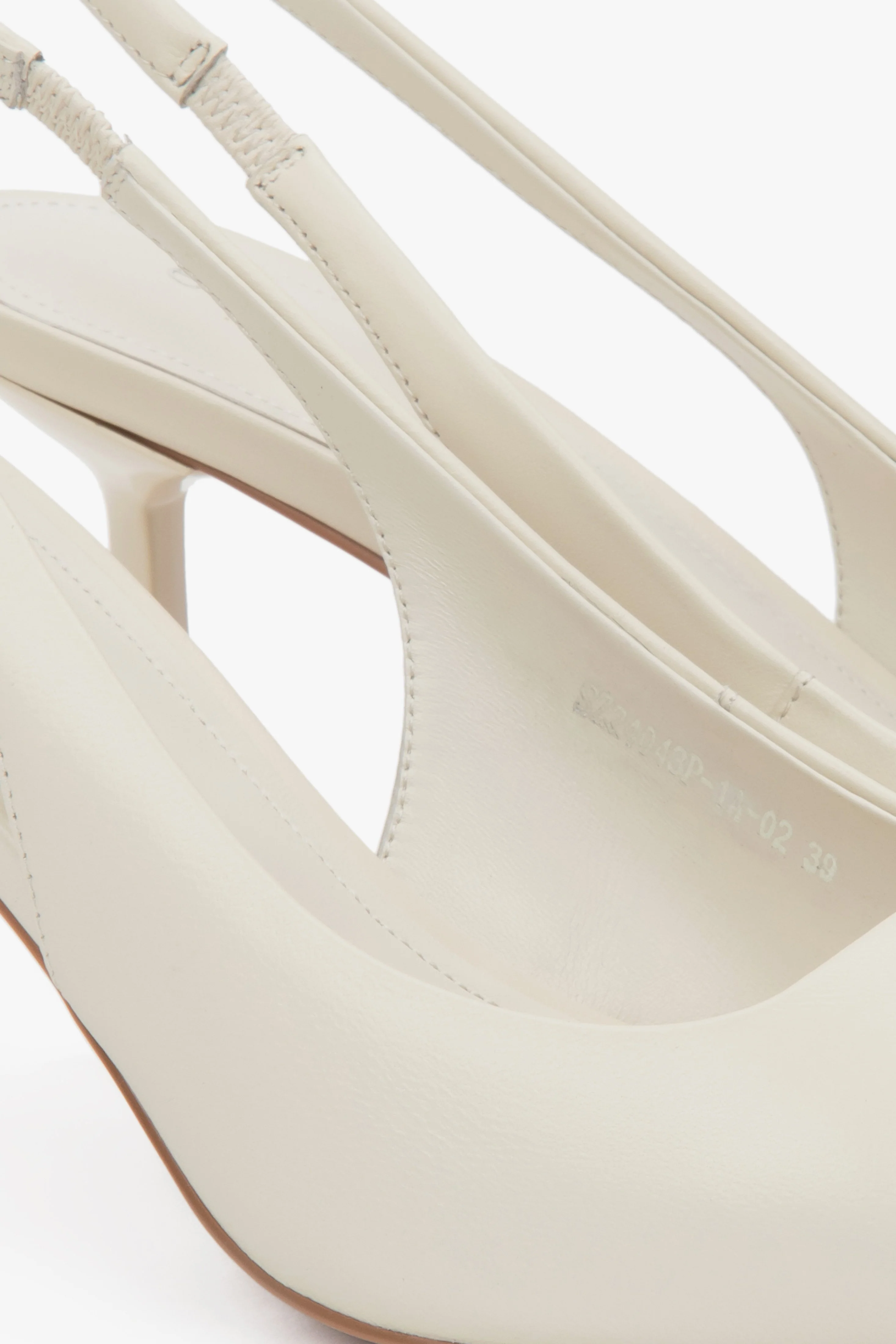 Jasnobeżowe czółenka damskie typu slingback na wysokim obcasie Estro ER00116973 - Image 7