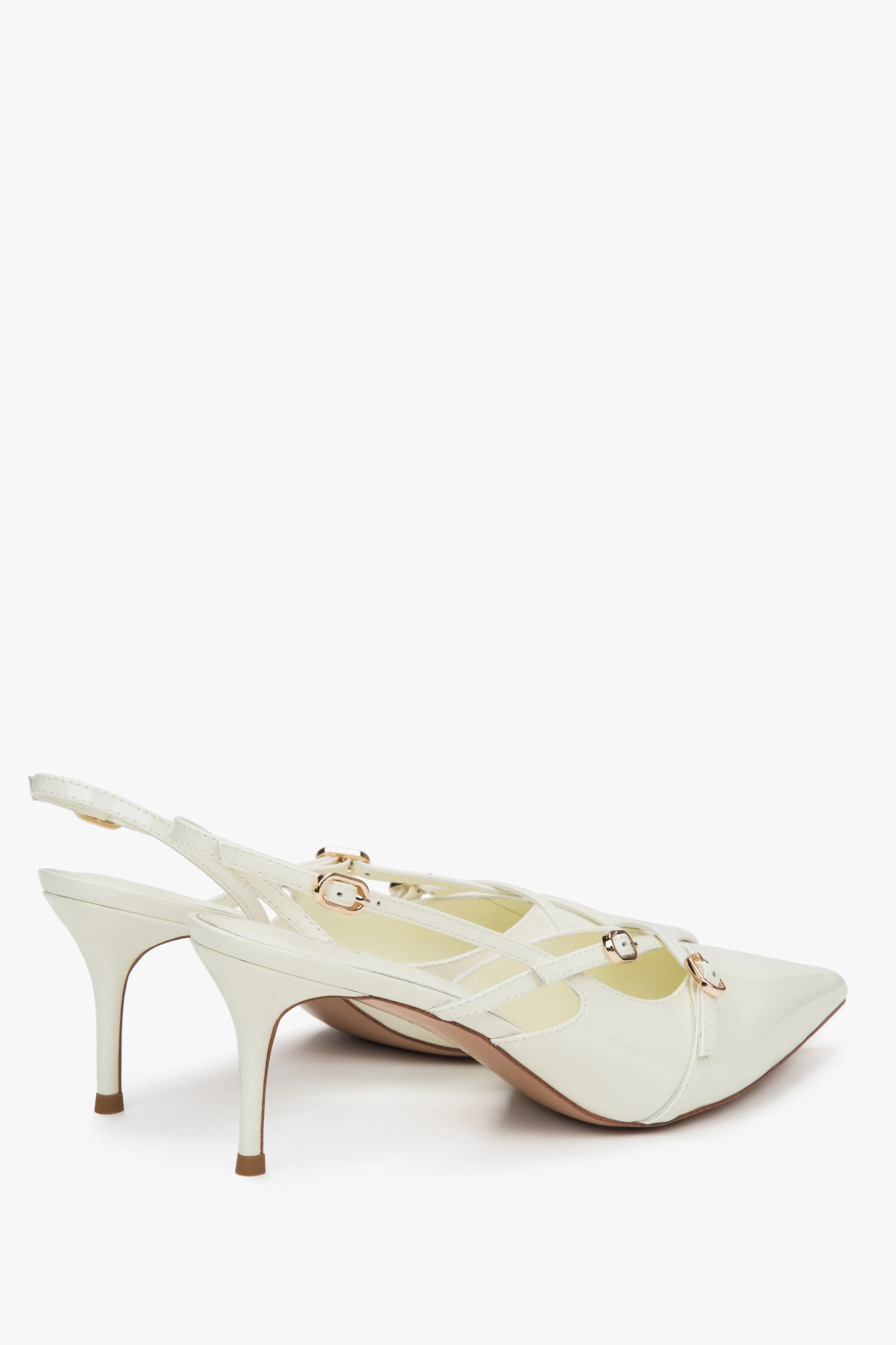 Jasnobeżowe czółenka damskie typu slingback z lakierowanej skóry naturalnej Estro ER00117222 - Image 6