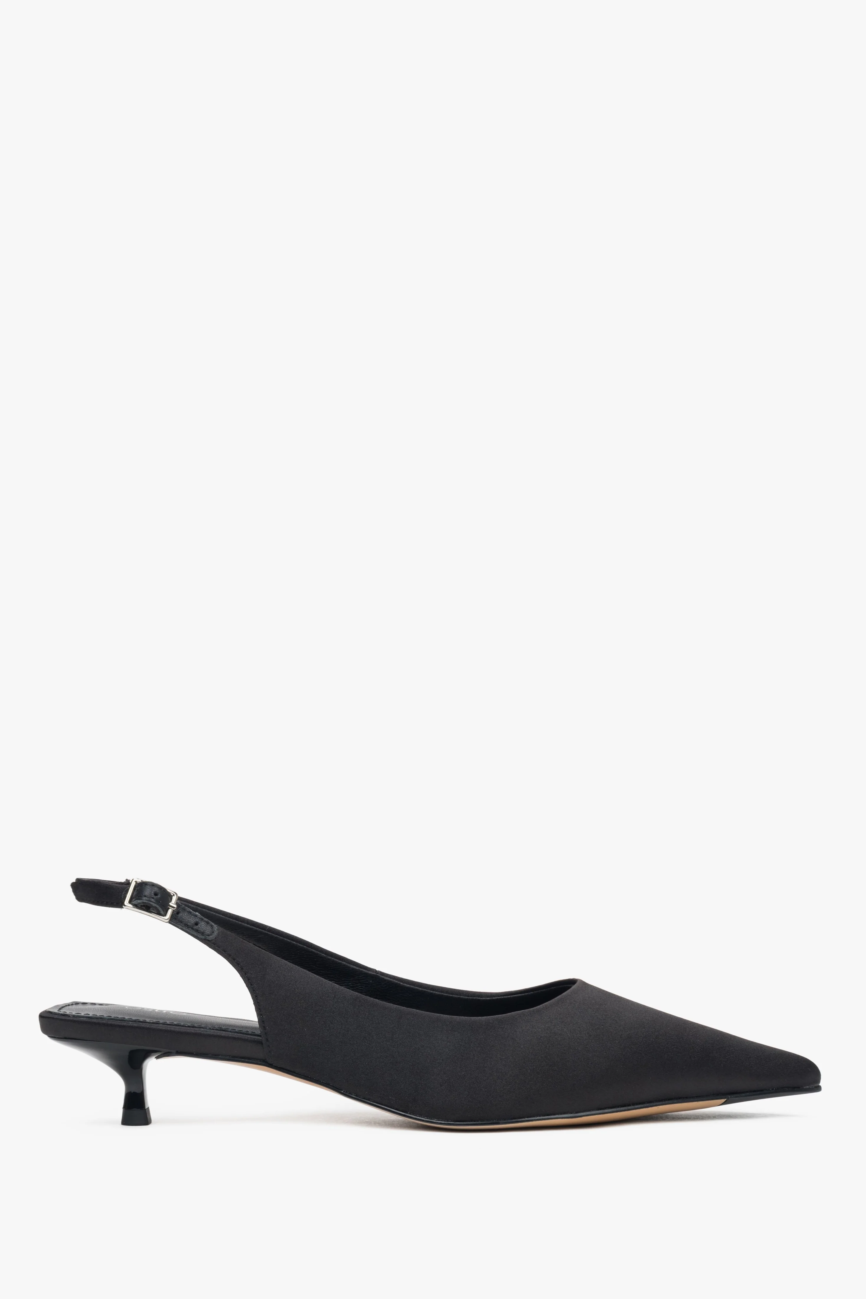 Czarne czółenka damskie typu slingback na niskim obcasie z miękkich tekstyliów Estro ER00117208 - Image 3