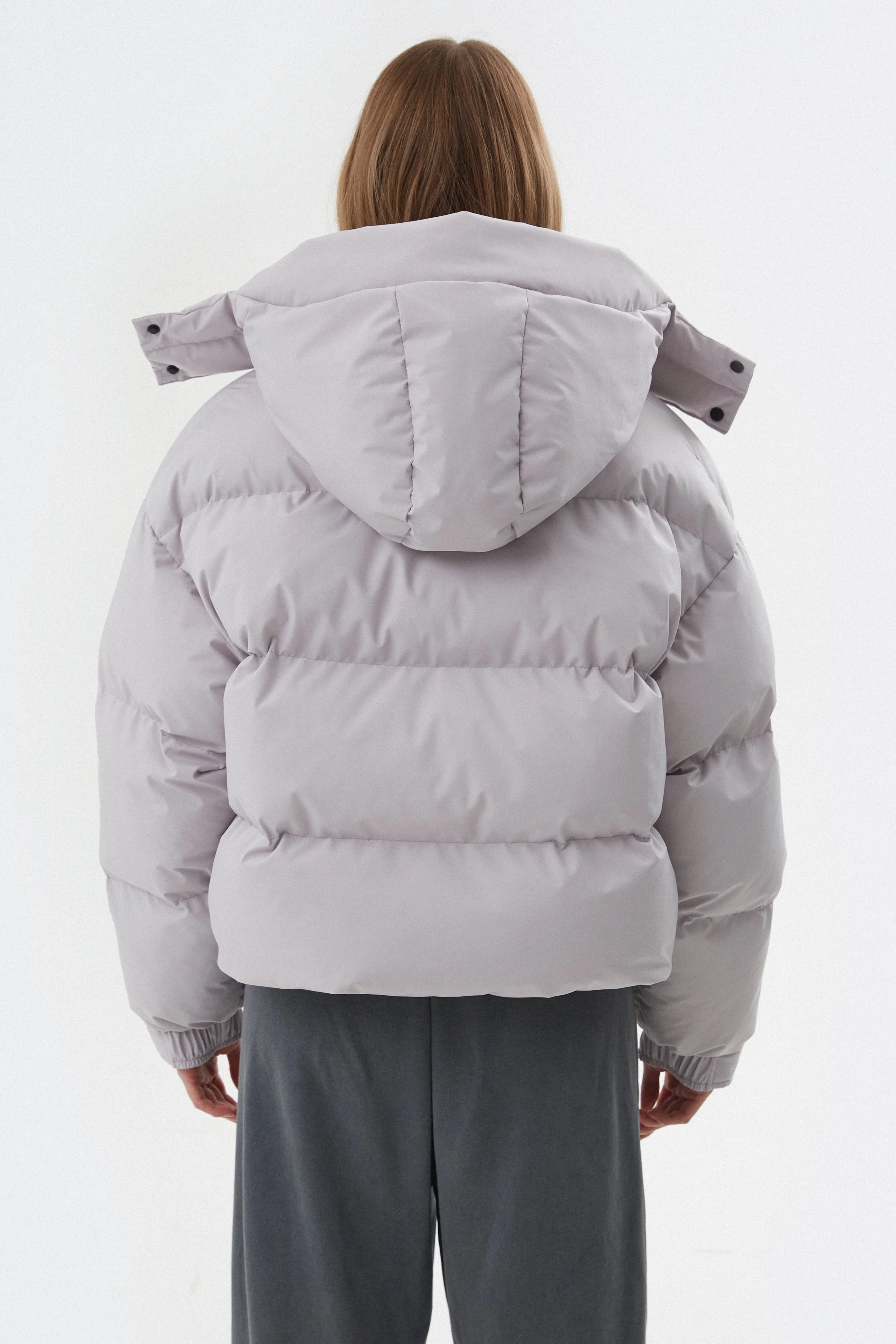 Szara kurtka damska puffer z odpinanym kapturem Estro ER00114589 - Image 5
