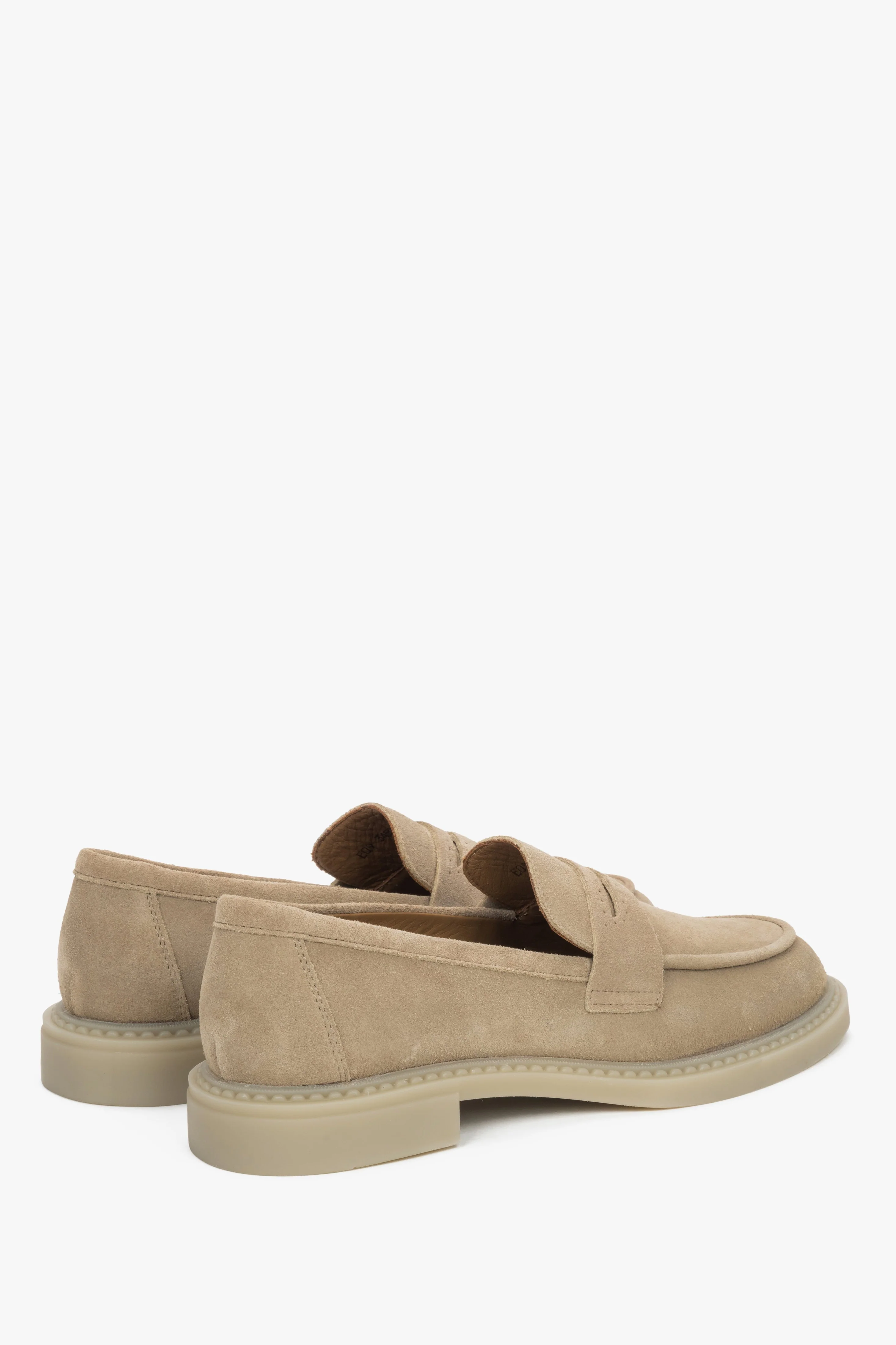 Klasyczne piaskowe loafersy damskie typu Penny z włoskiego weluru naturalnego Estro ER00119212 - Image 5