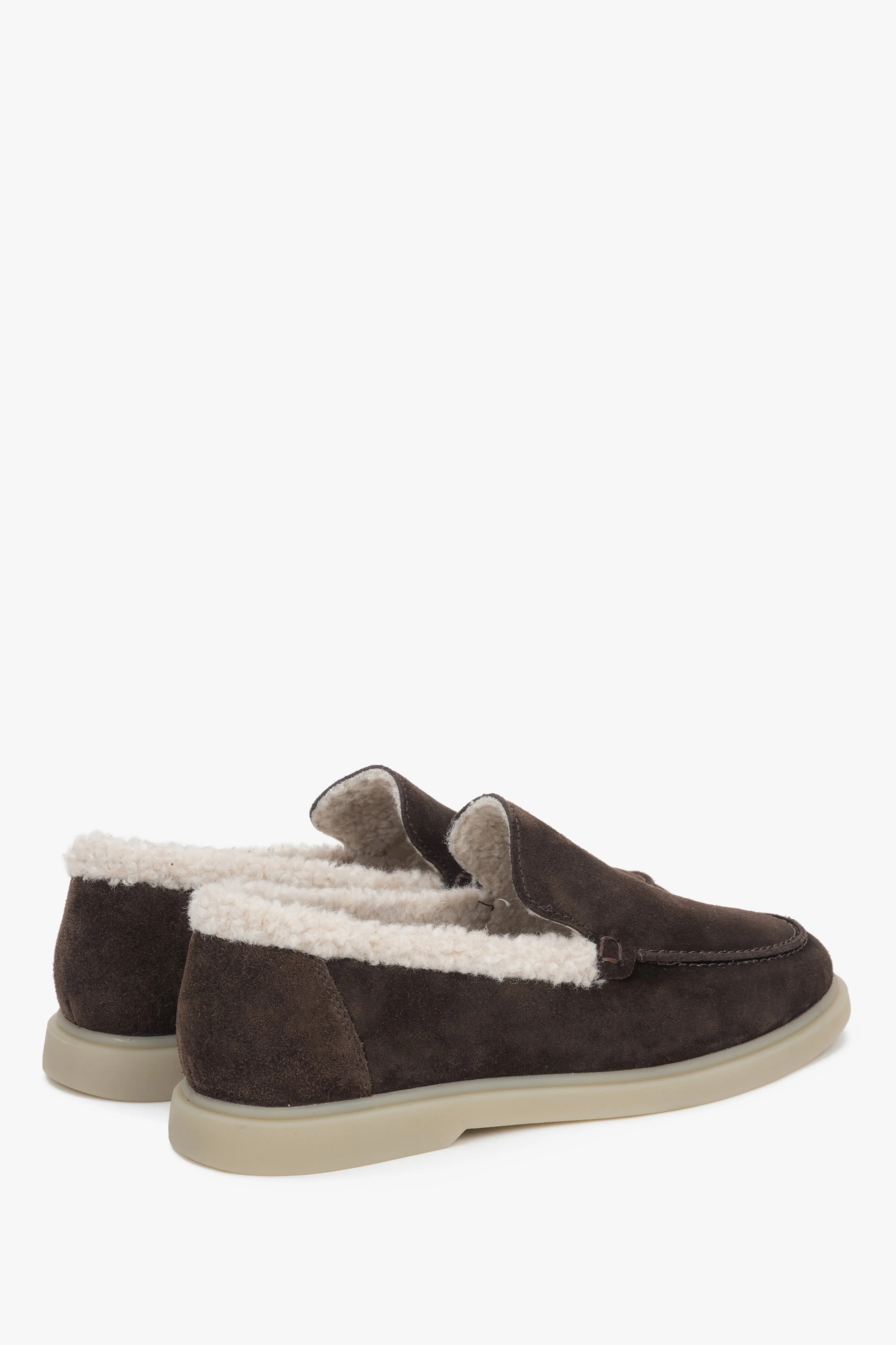 Ciemnobrązowe loafersy damskie na zimę z weluru naturalnego i futrzanym wsadem Estro ER00118322 - Image 5