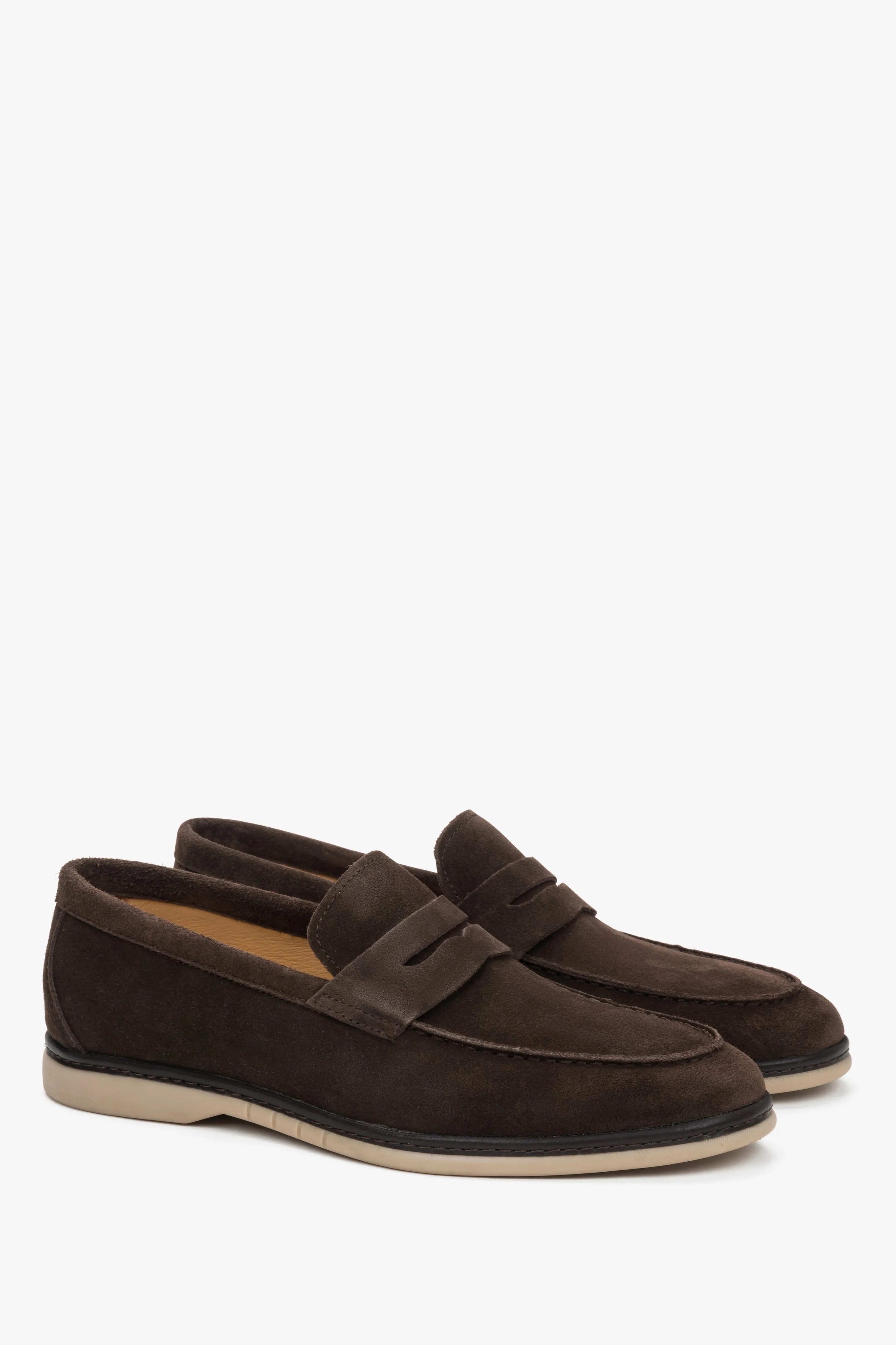 Ciemnobrązowe casualowe loafersy męskie z miękkiego weluru naturalnego Estro ER00119408 - Image 2