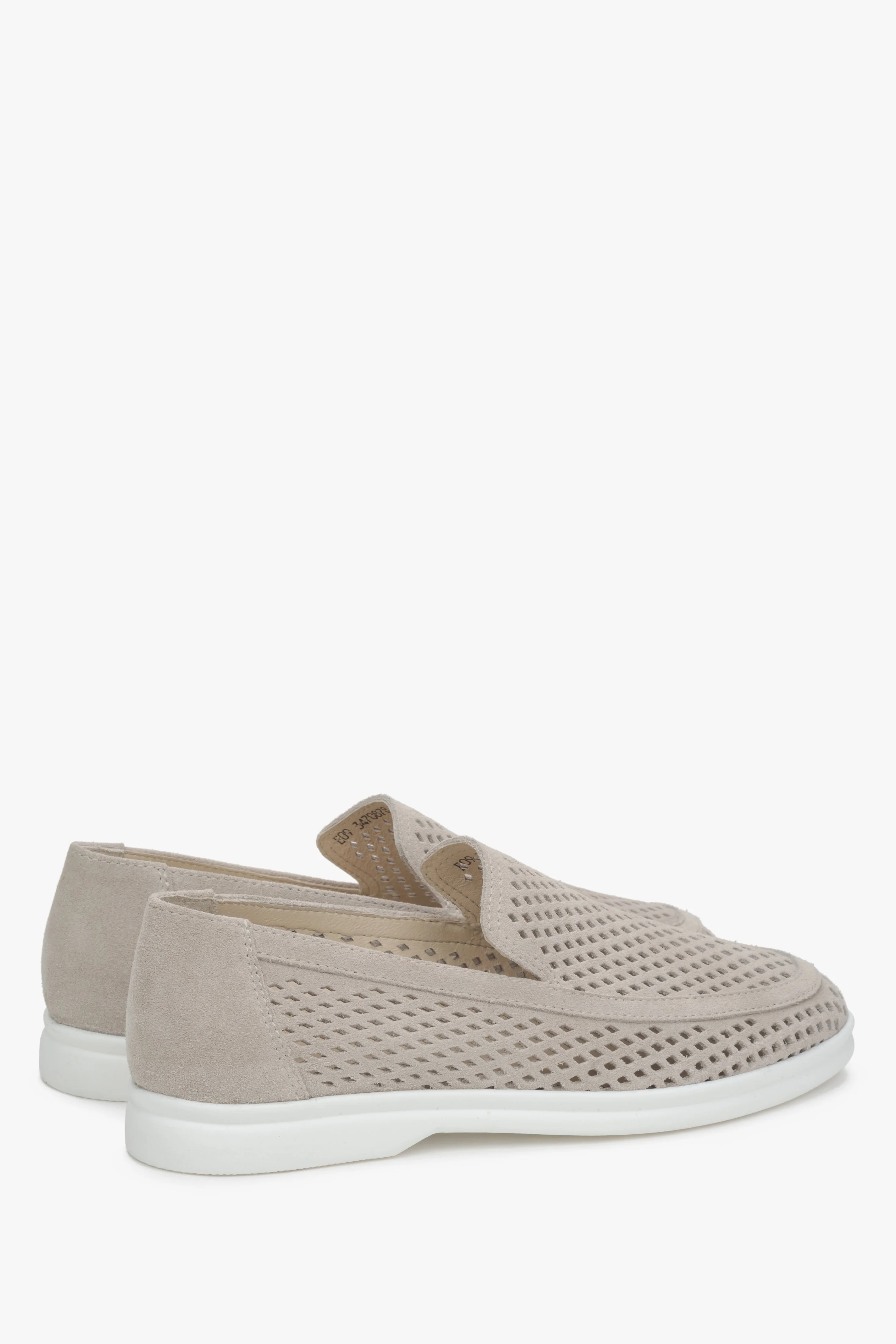Jasnobeżowe loafersy damskie z włoskiego weluru Premium z perforacją Estro ER00117584 - Image 5