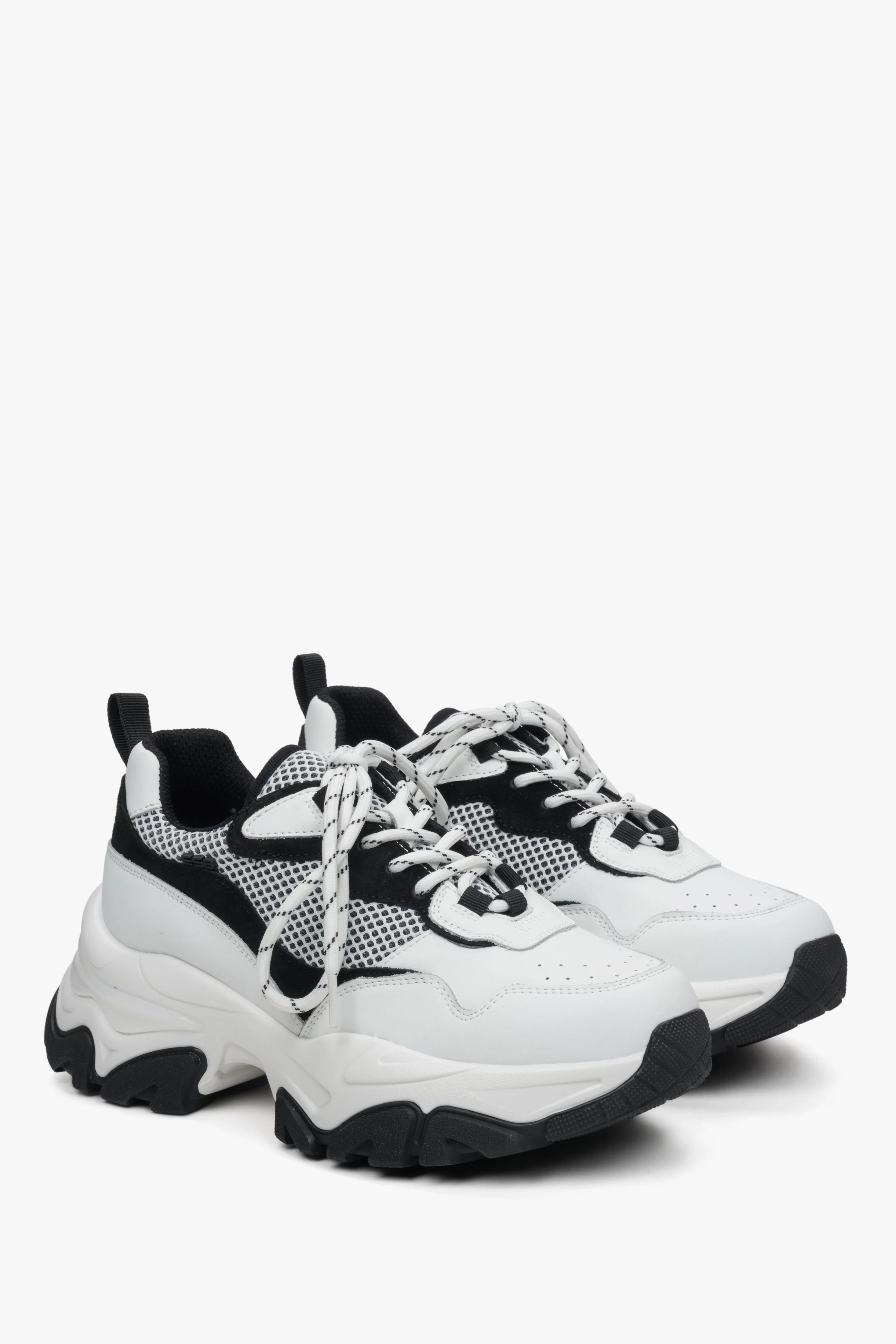 Czarno-białe sneakersy damskie ze skóry naturalnej ES 8 ER00112279 - Image 4