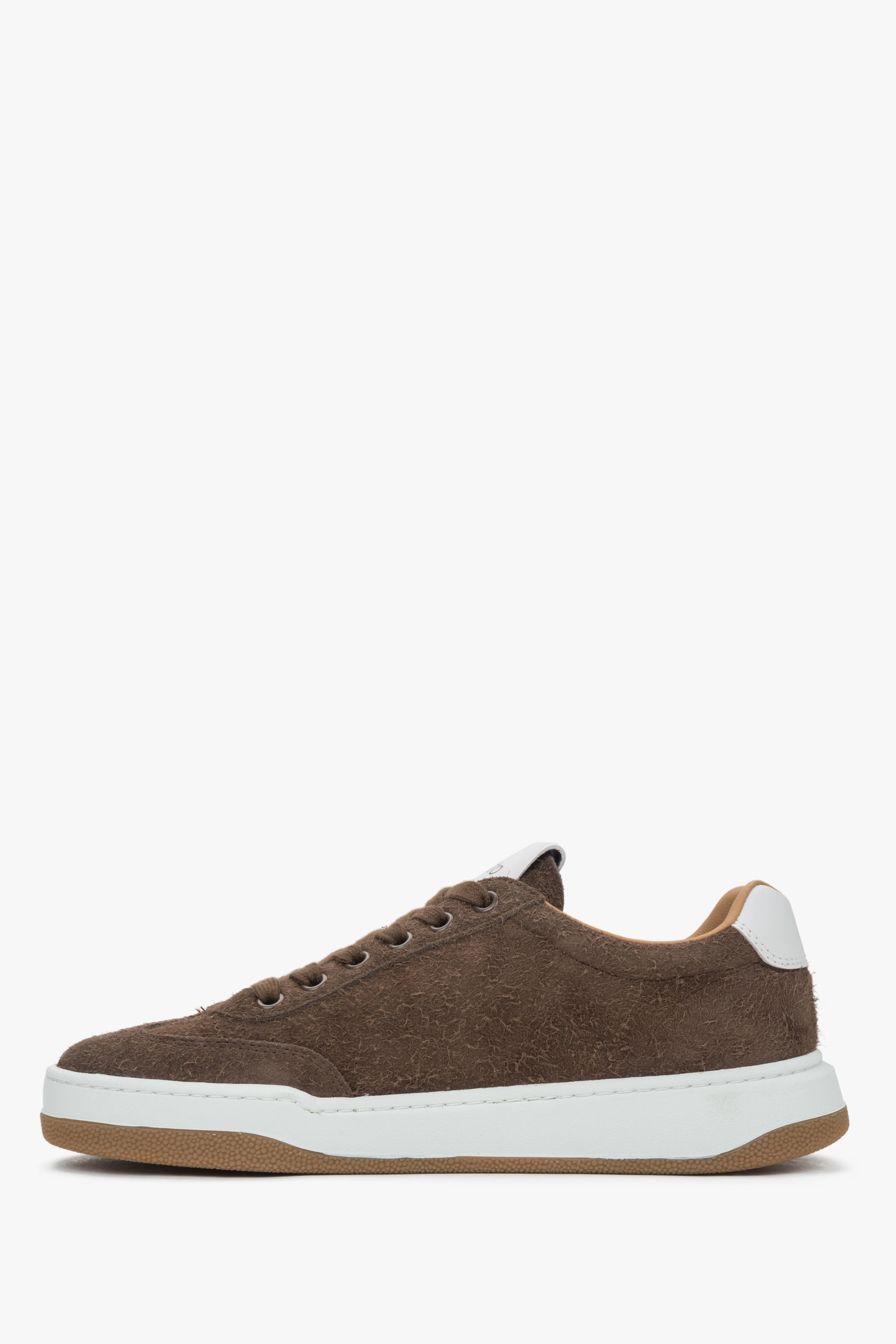 Ciemnobrązowe sneakersy damskie z weluru naturalnego na sprężystej podeszwie Estro ER00116902 - Image 3