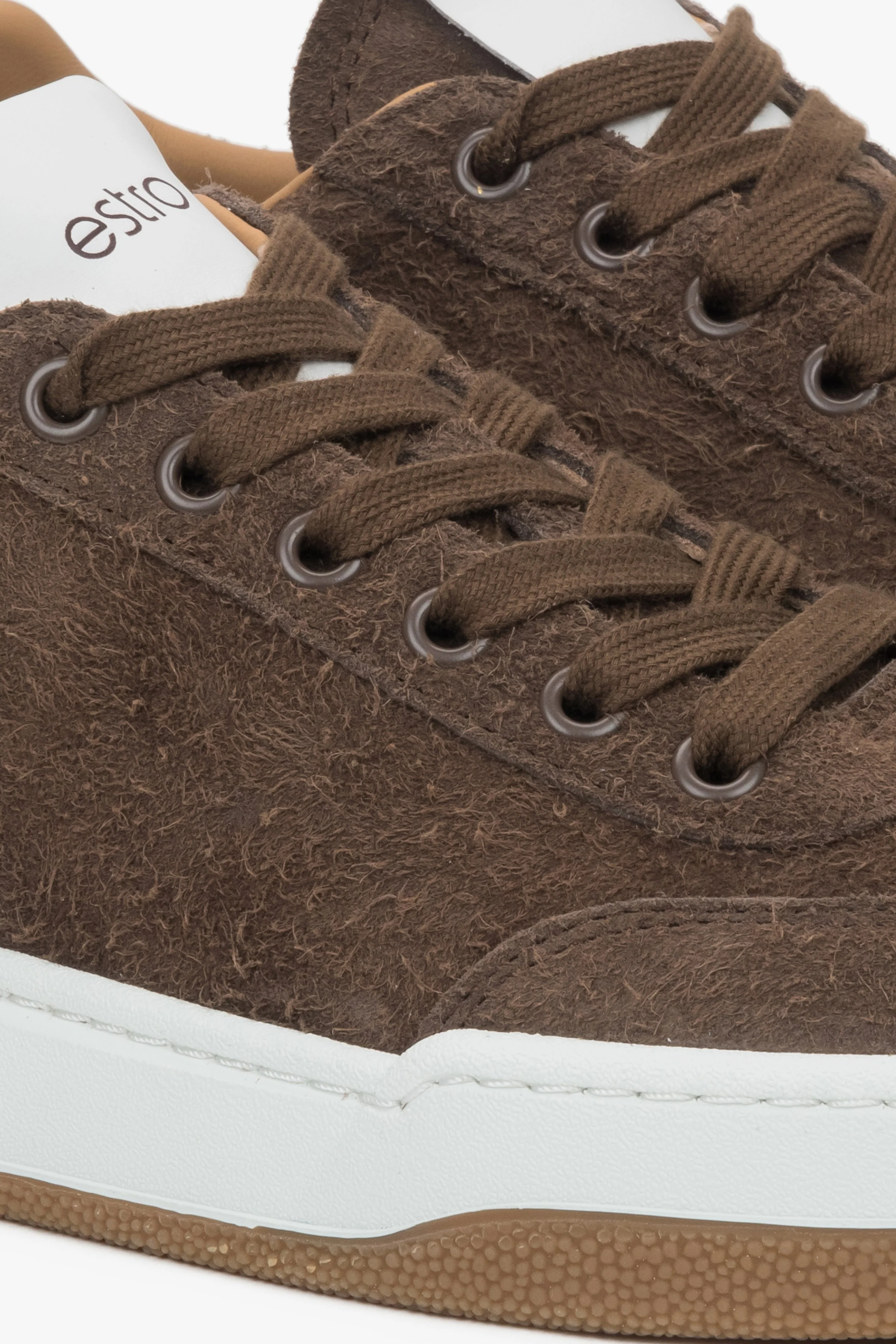 Ciemnobrązowe sneakersy damskie z weluru naturalnego na sprężystej podeszwie Estro ER00116902 - Image 7
