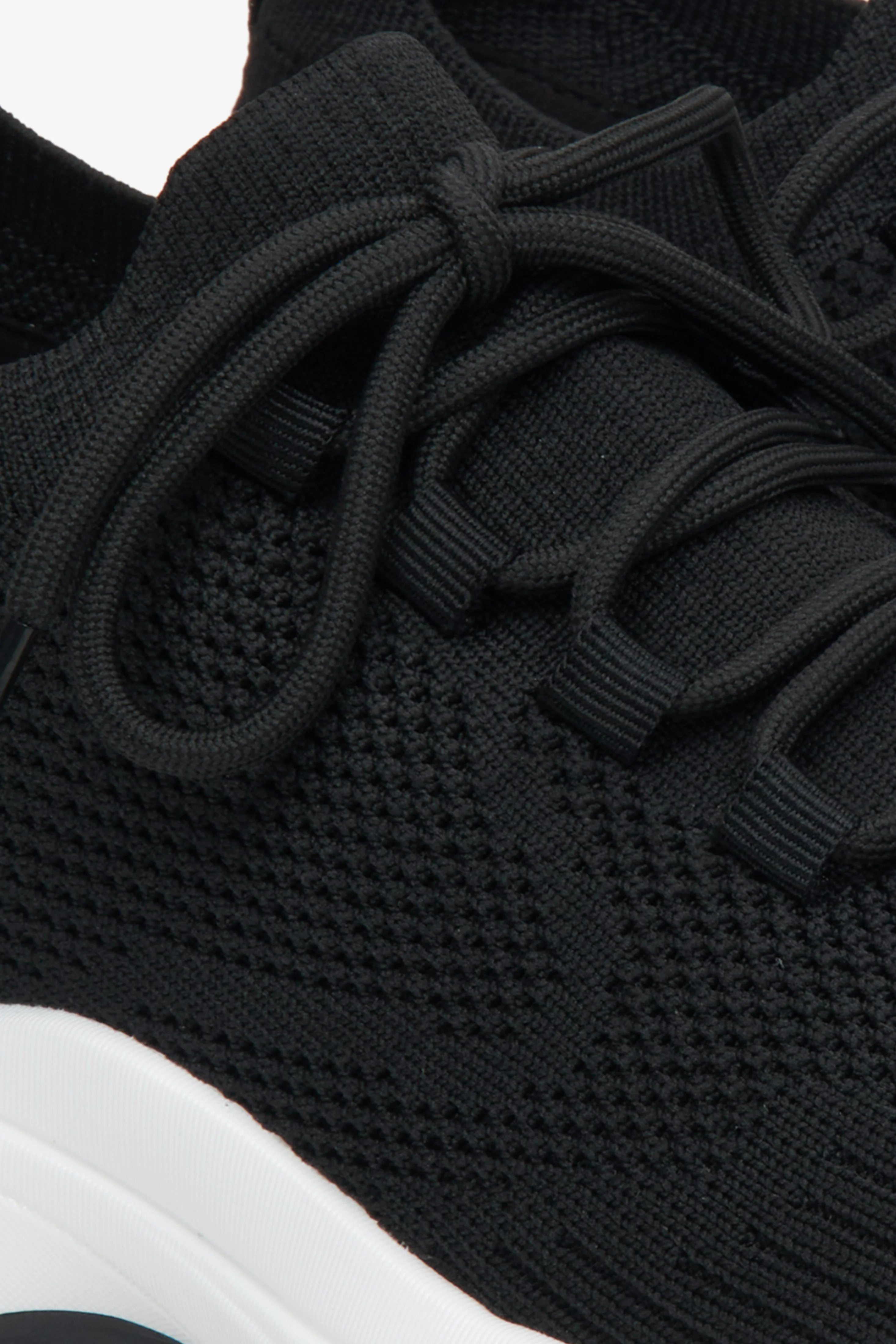Czarne sneakersy damskie z siateczki na elastycznej podeszwie Estro ER00113222 - Image 6
