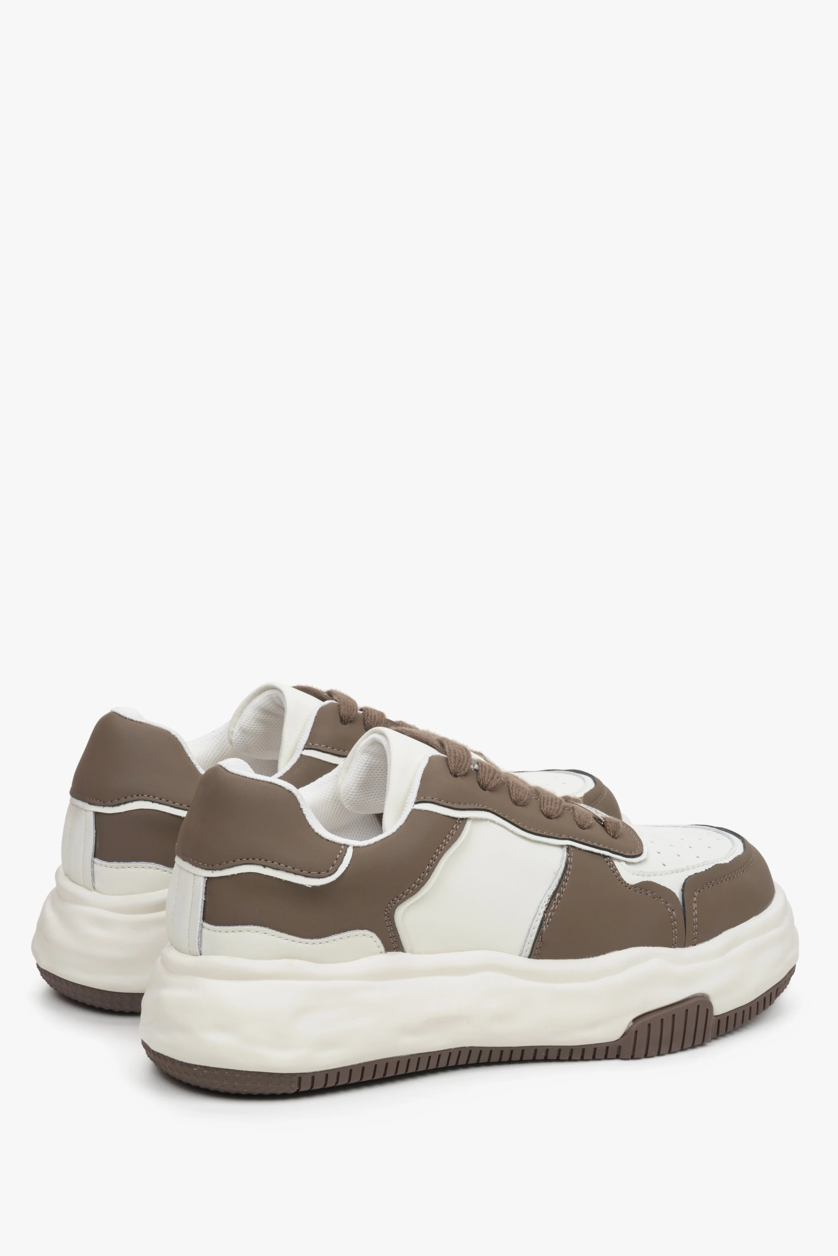 Brązowo-białe sneakersy damskie ze skóry naturalnej Estro ER00113591 - Image 5