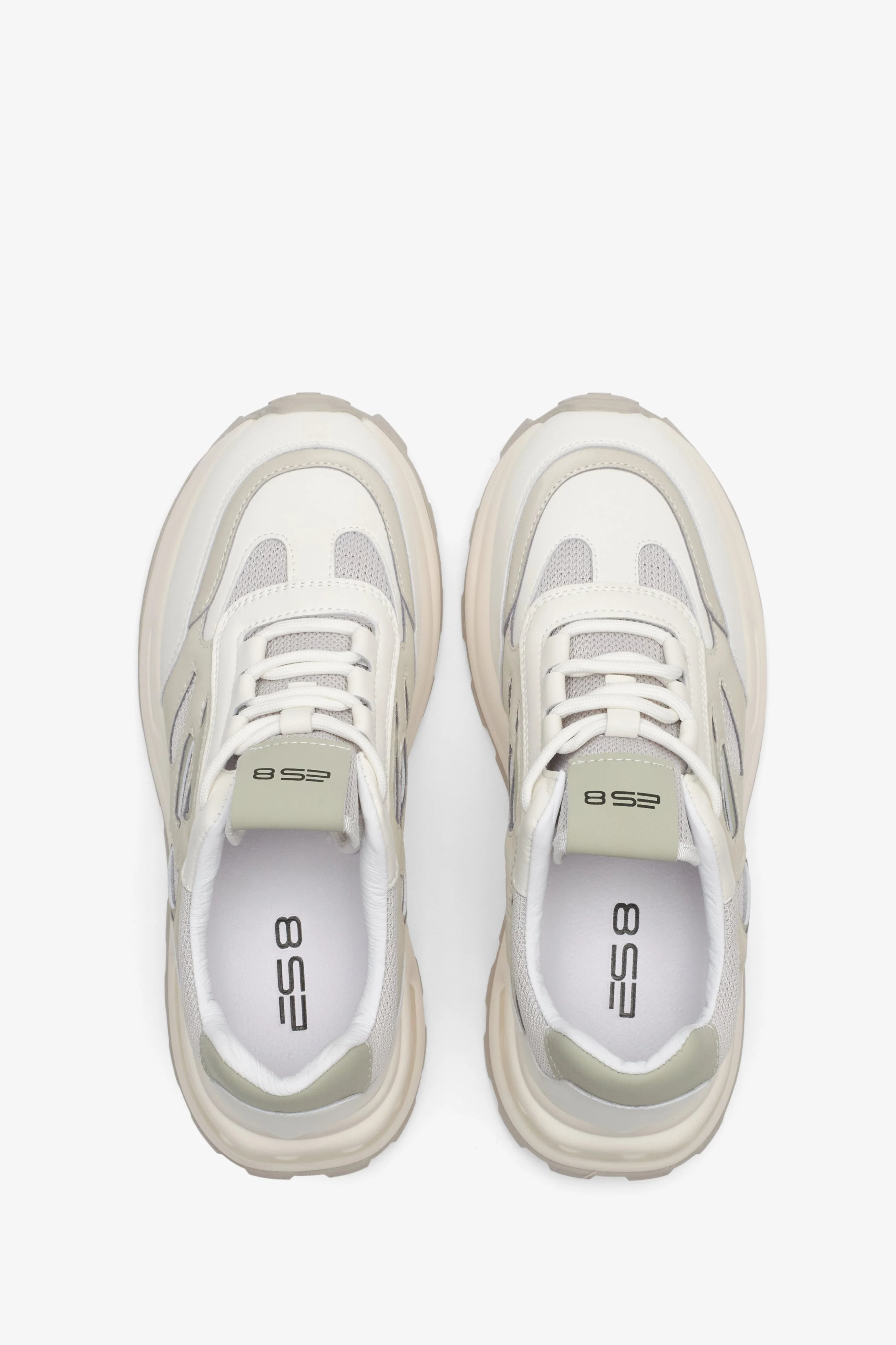 Jasnobeżowe sneakersy damskie z łączonych materiałów ES8 ER00114672 - Image 4