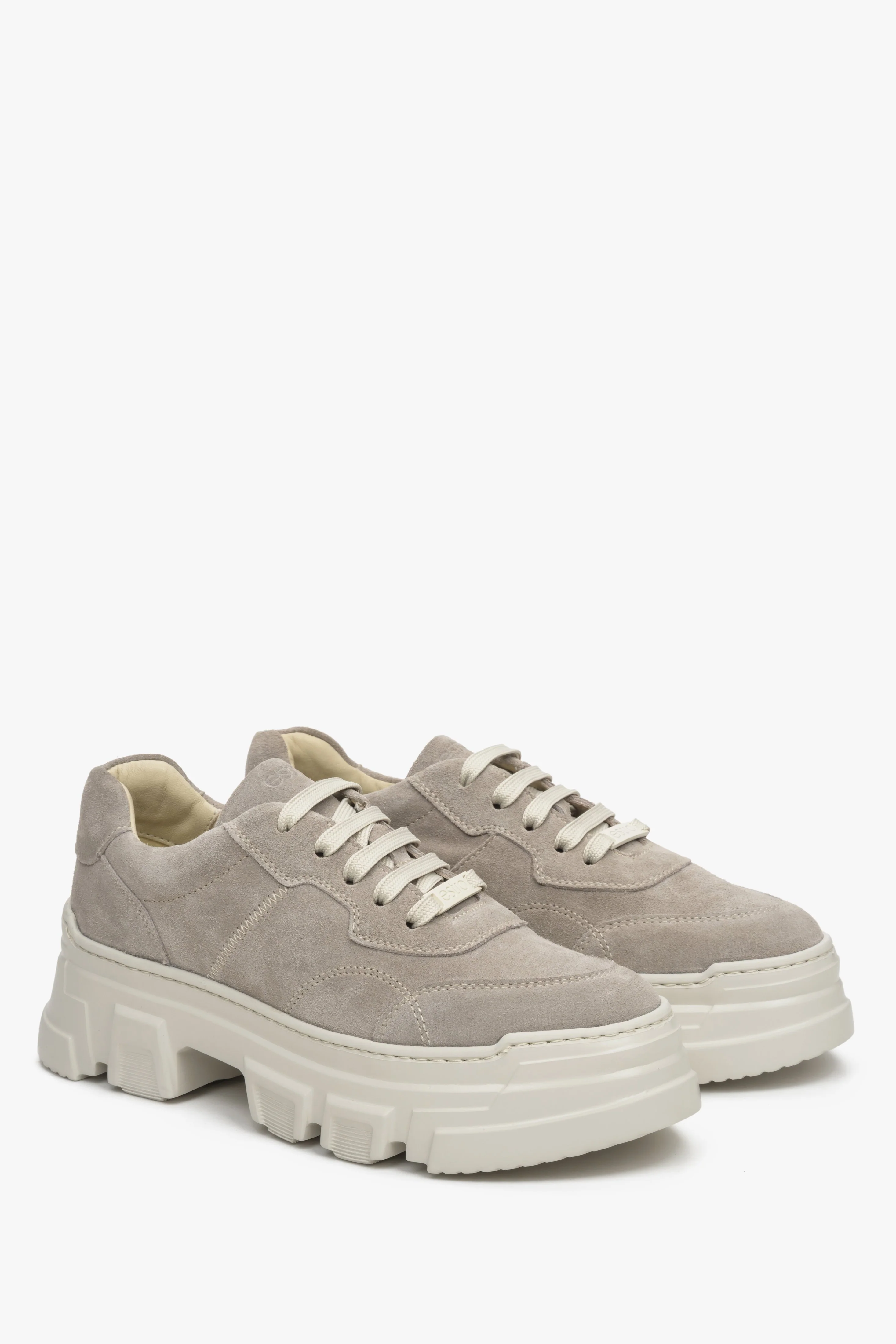 Szare sneakersy damskie na masywnej podeszwie z weluru naturalnego Estro ER00113361 - Image 2