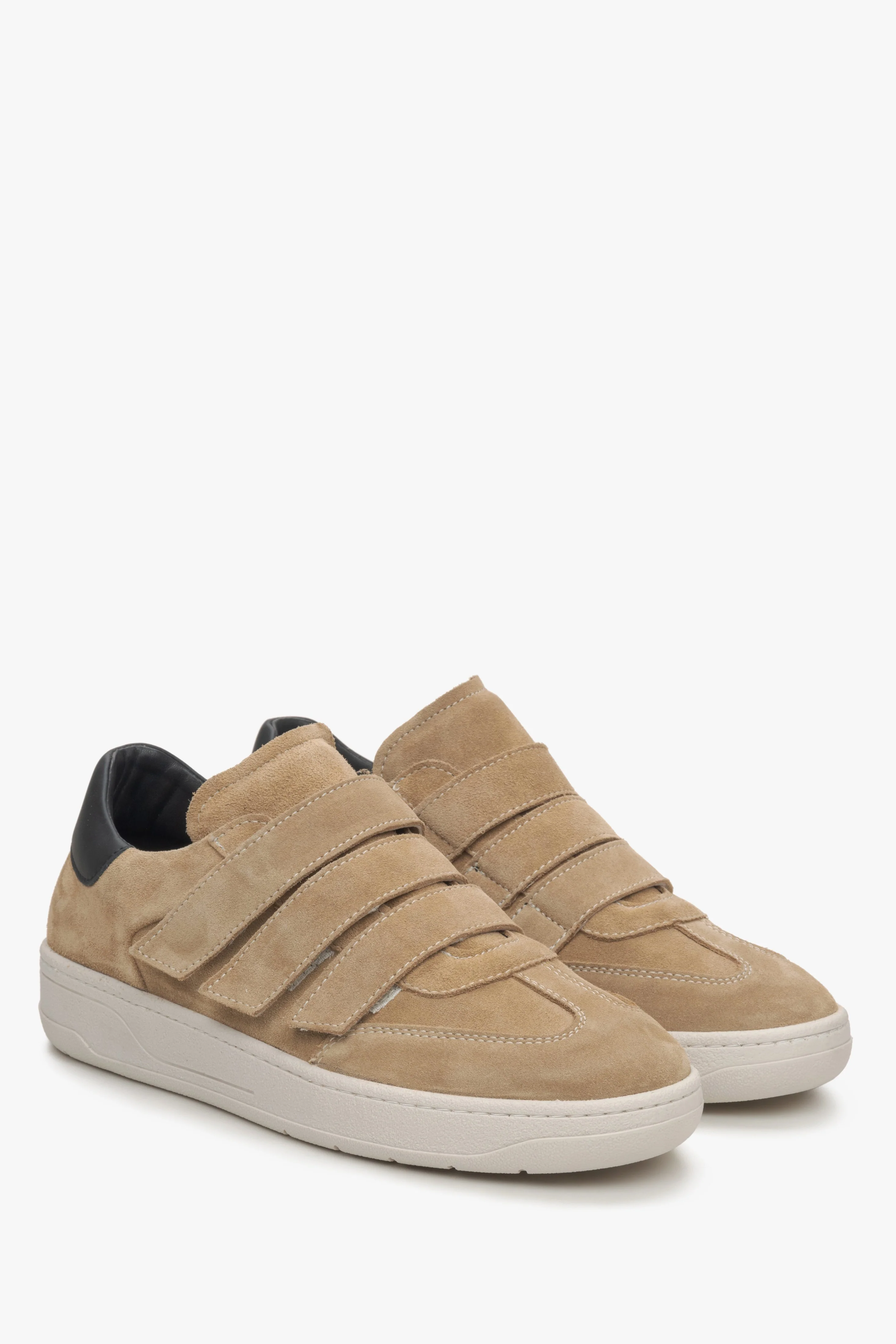 Jasnobrązowe sneakersy damskie na rzep z włoskiego weluru naturalnego Estro ER00115923 - Image 2