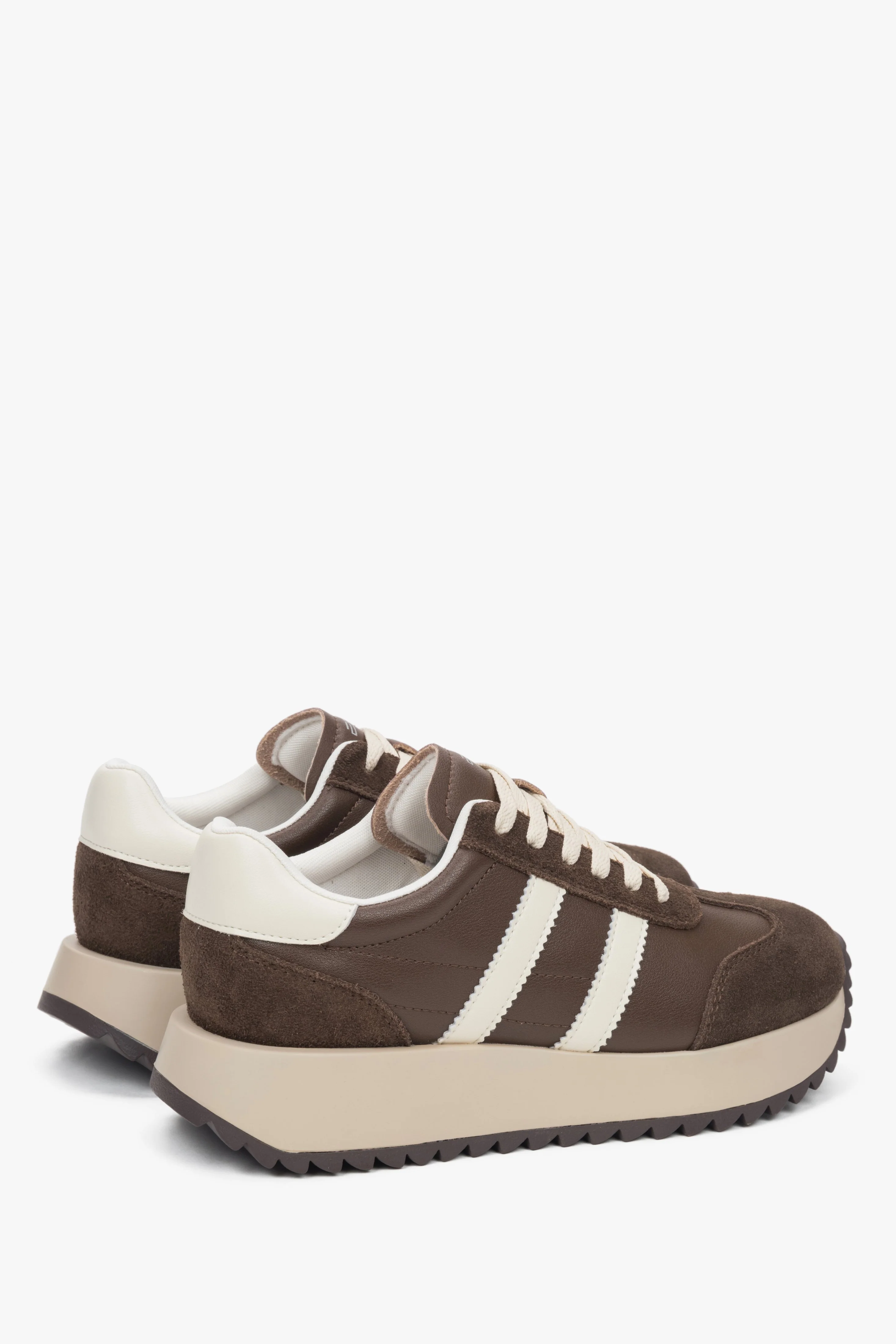 Ciemnobrązowe sneakersy damskie ze skóry naturalnej i weluru ES8 ER00116898 - Image 5