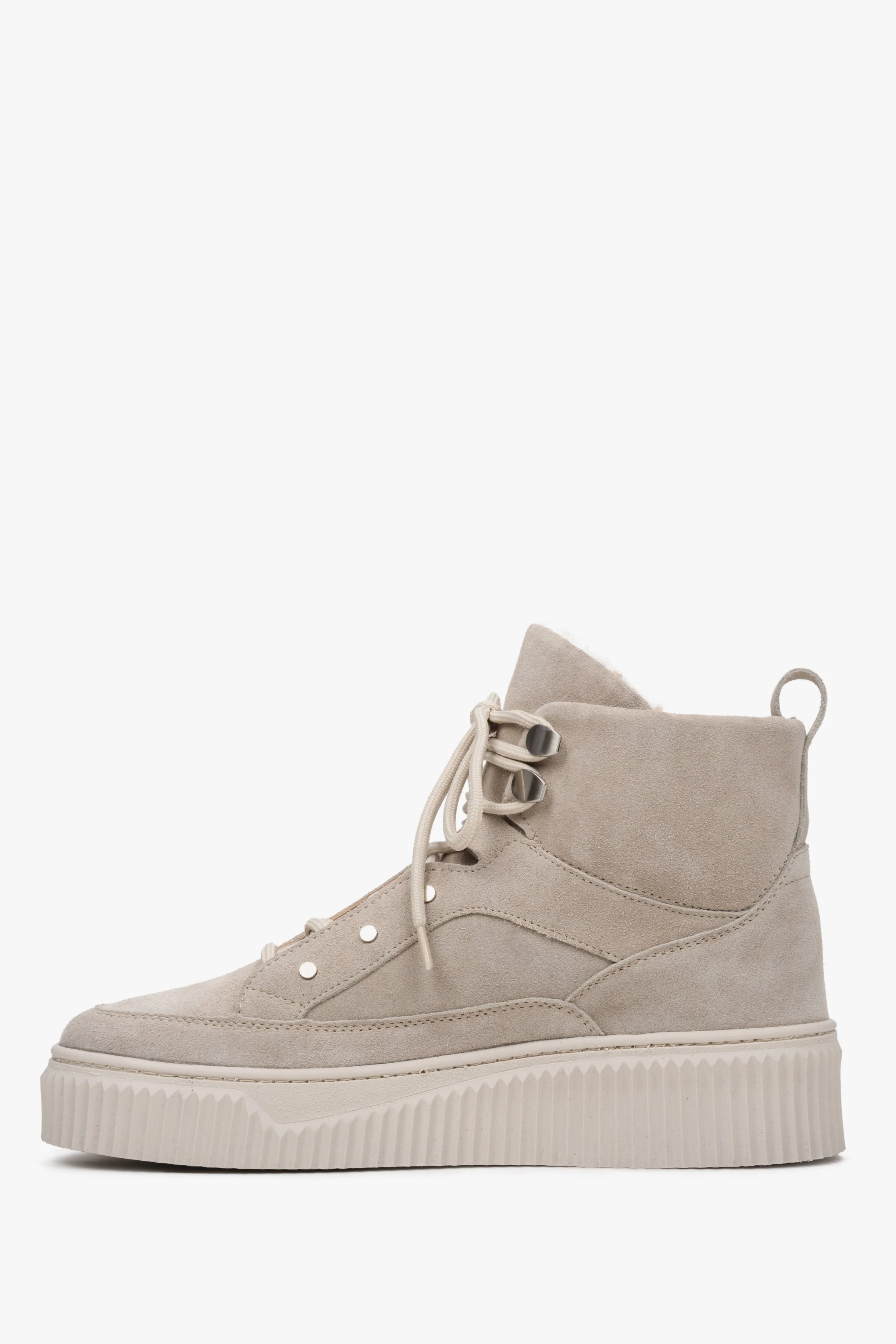 Wysokie sneakersy damskie z ociepleniem z beżowego zamszu naturalnego Estro ER00112210 - Image 6