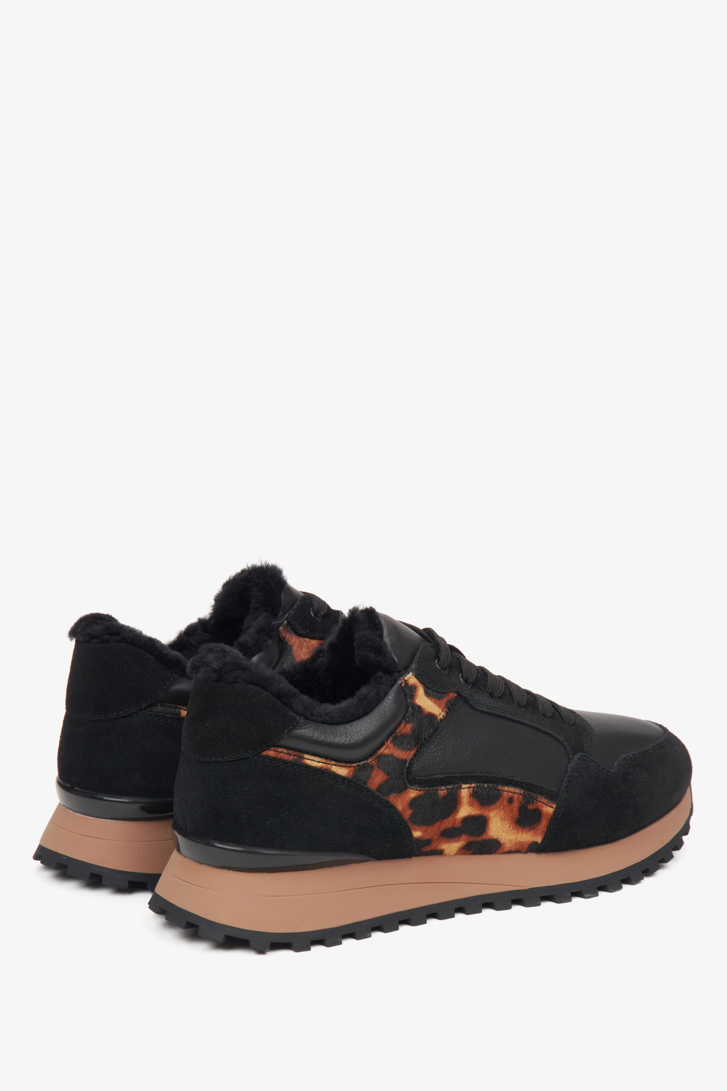 Czarne skórzane sneakersy damskie na zimę z futrzanym wsadem Estro ER00116289 - Image 5