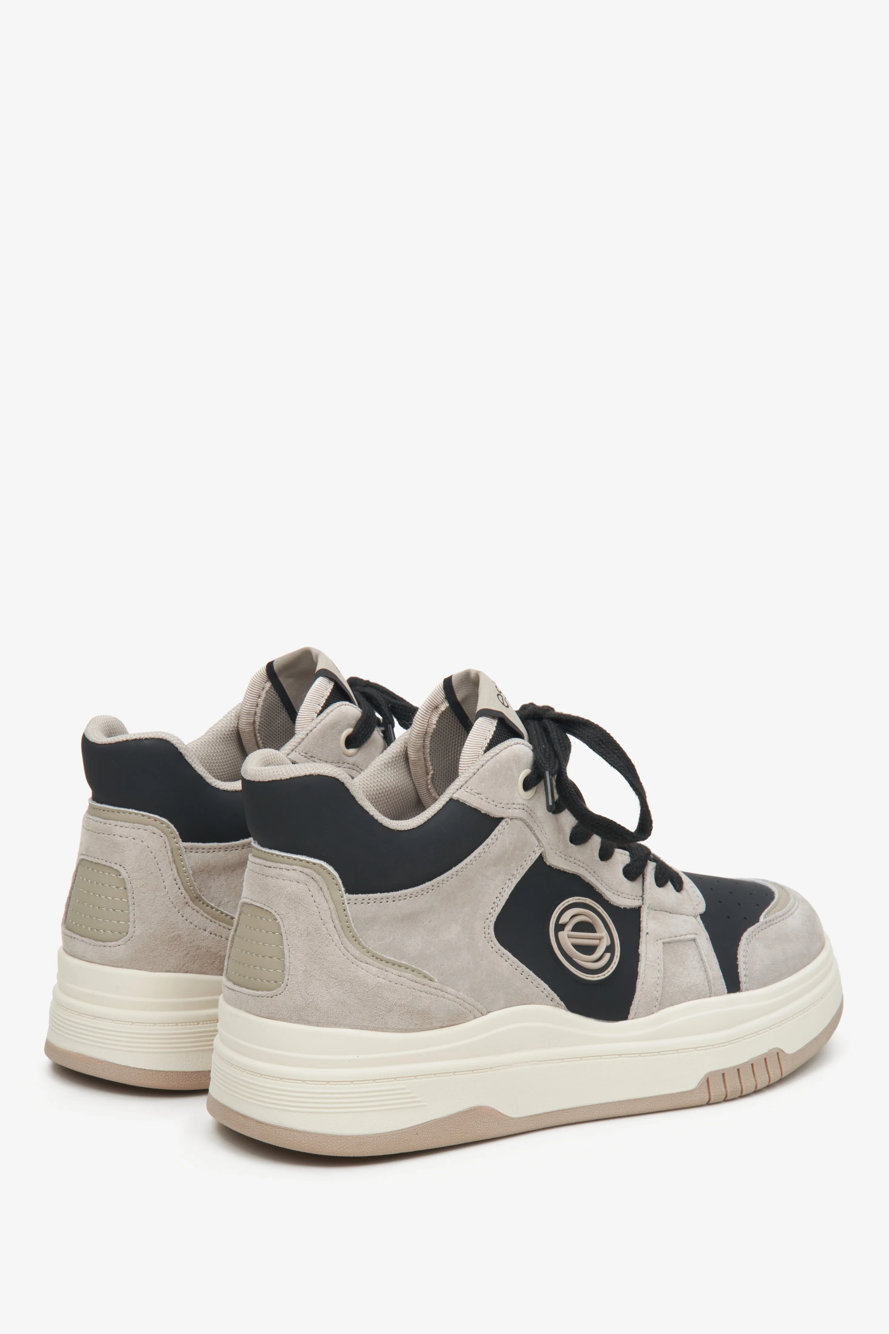 Szaro-czarne wysokie sneakersy damskie ze skóry i zamszu Estro ER00114288 - Image 5