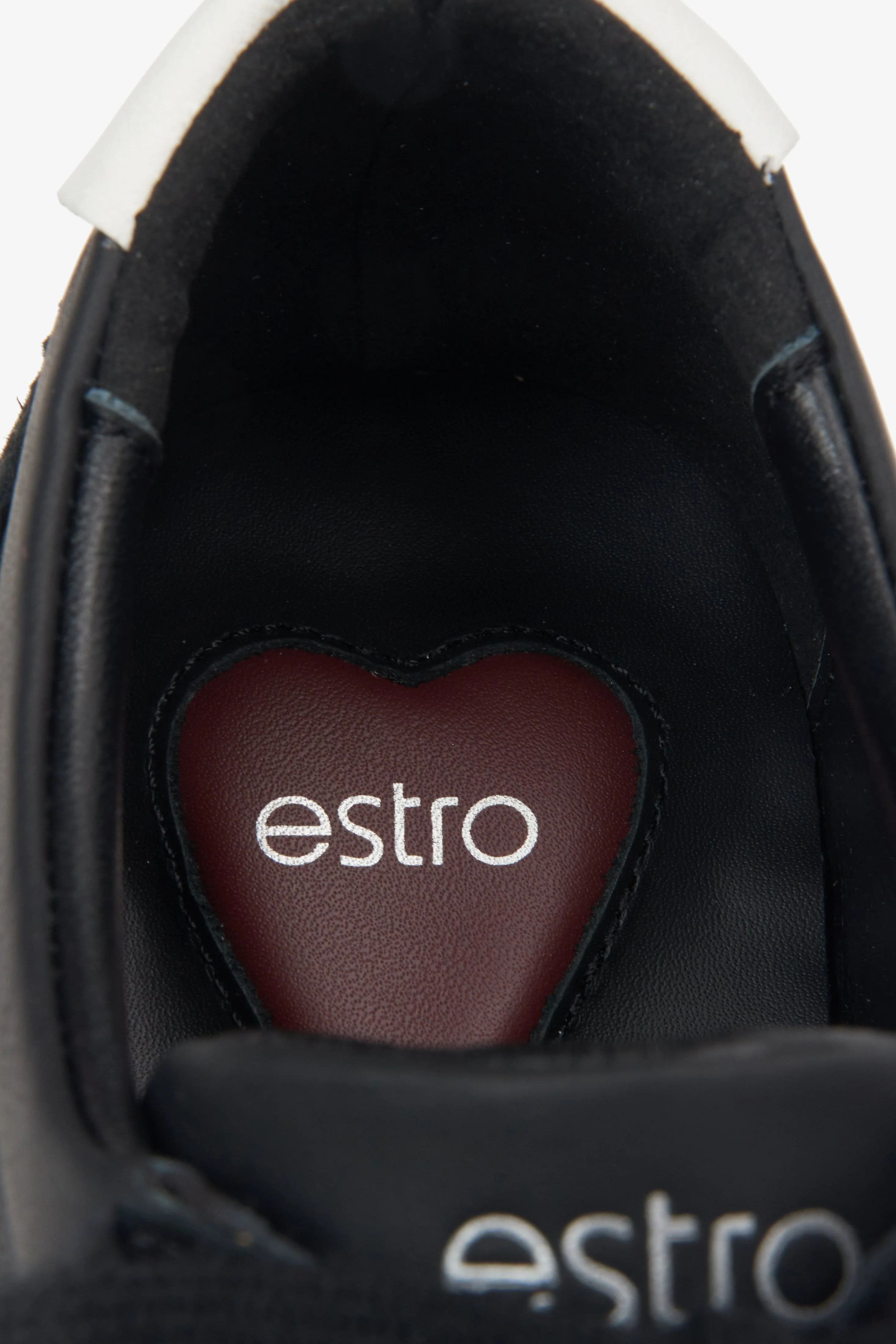Czarne trampki damskie ze skóry naturalnej i weluru Estro ER00116572 - Image 6